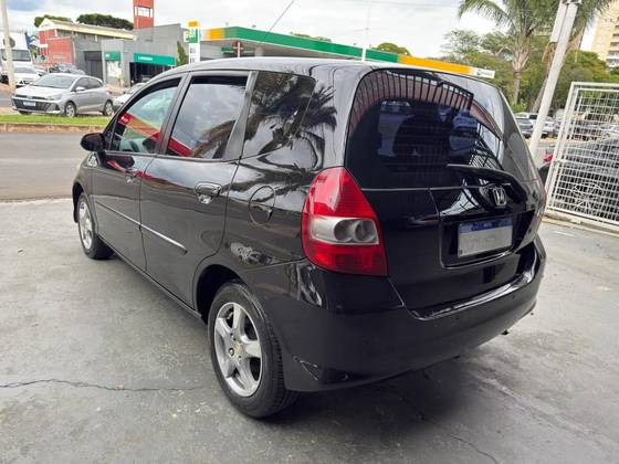 HONDA FIT 1.4 LX 8V GASOLINA 4P AUTOMÁTICO HONDA FIT 1.4 LX 8V GASOLINA 4P AUTOMÁTICO
